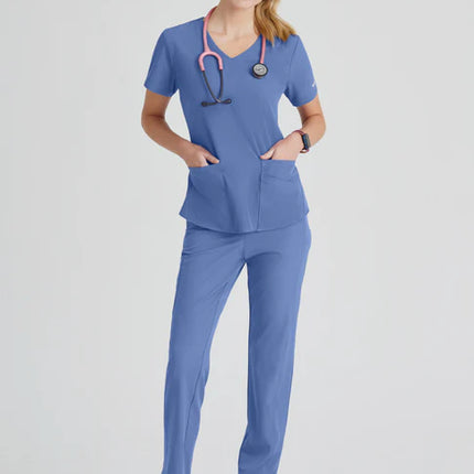 Breeze 3-Pocket Curved V-Neck Scrub Top