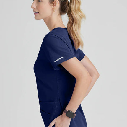 Breeze 3-Pocket Curved V-Neck Scrub Top