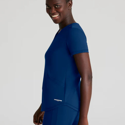 Serene 3-Pocket V-Neck Top